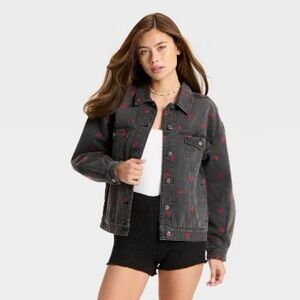 Women's Denim Oversized Trucker Black Wash Jacket - Wild Fable size XXS